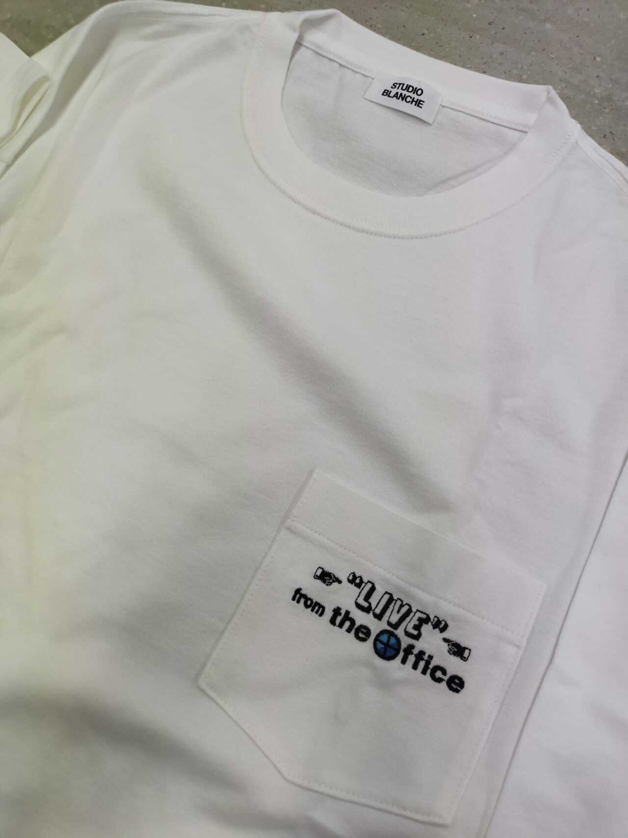 LIVE from the Office Tシャツの画像